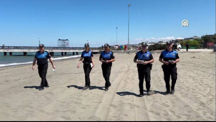 Denize girenleri havadan, karadan ve denizden uyardılar - Resim: 20